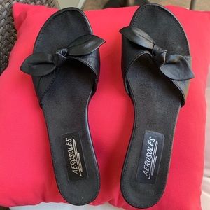 Aerosoles Black Bow Leather Sandal Small Heel Sz 8